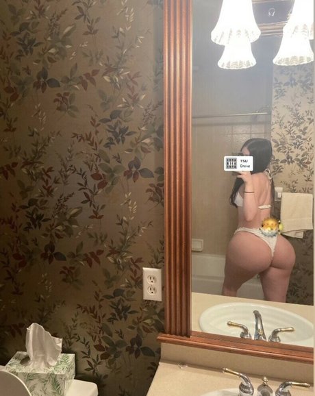 Haleyszklarz nude leaked OnlyFans pic