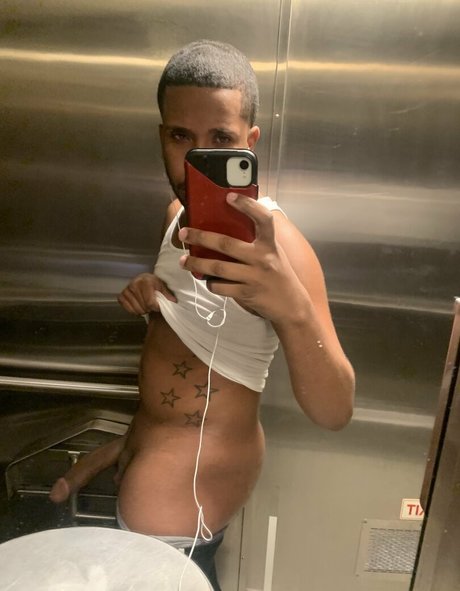 Tylerbandsome nude leaked OnlyFans photo #8