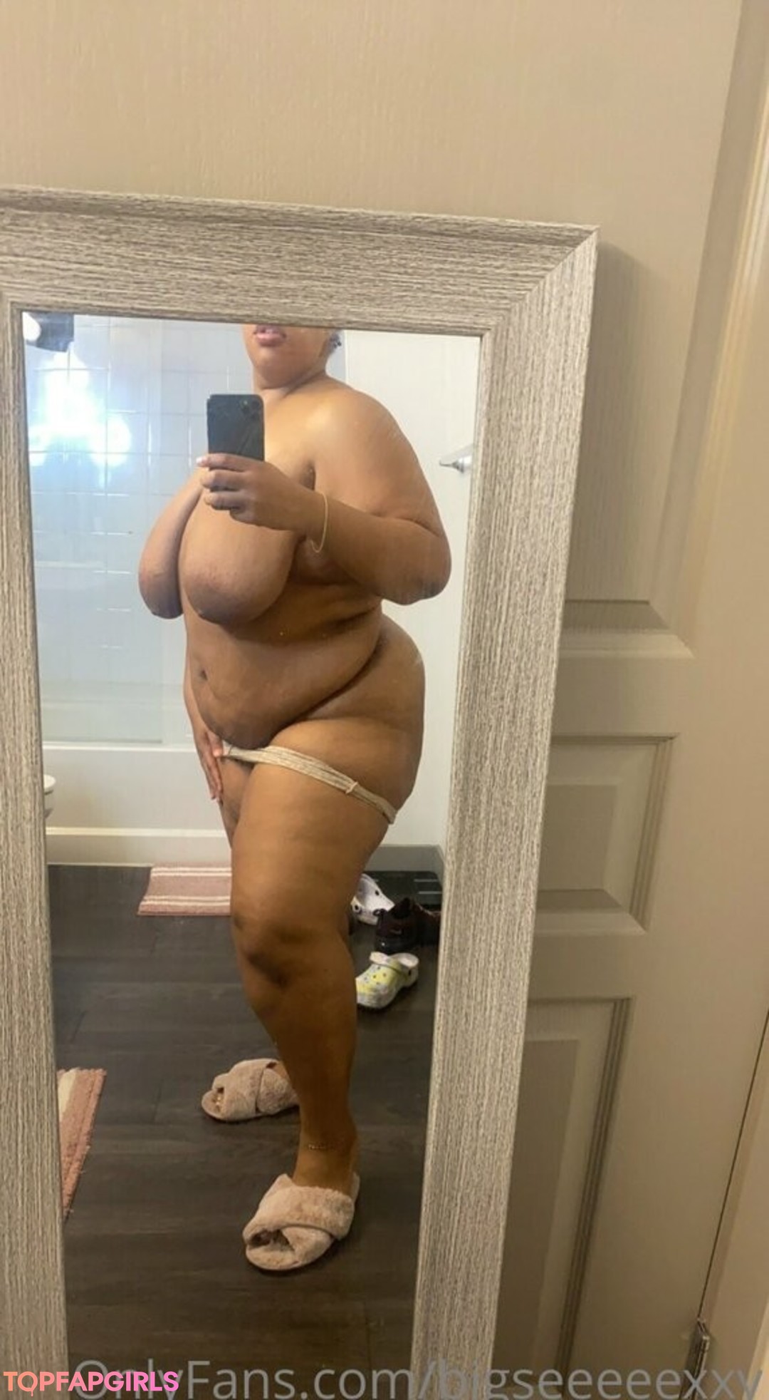 Bigseeeeexxy Nude Leaked OnlyFans Photo #351