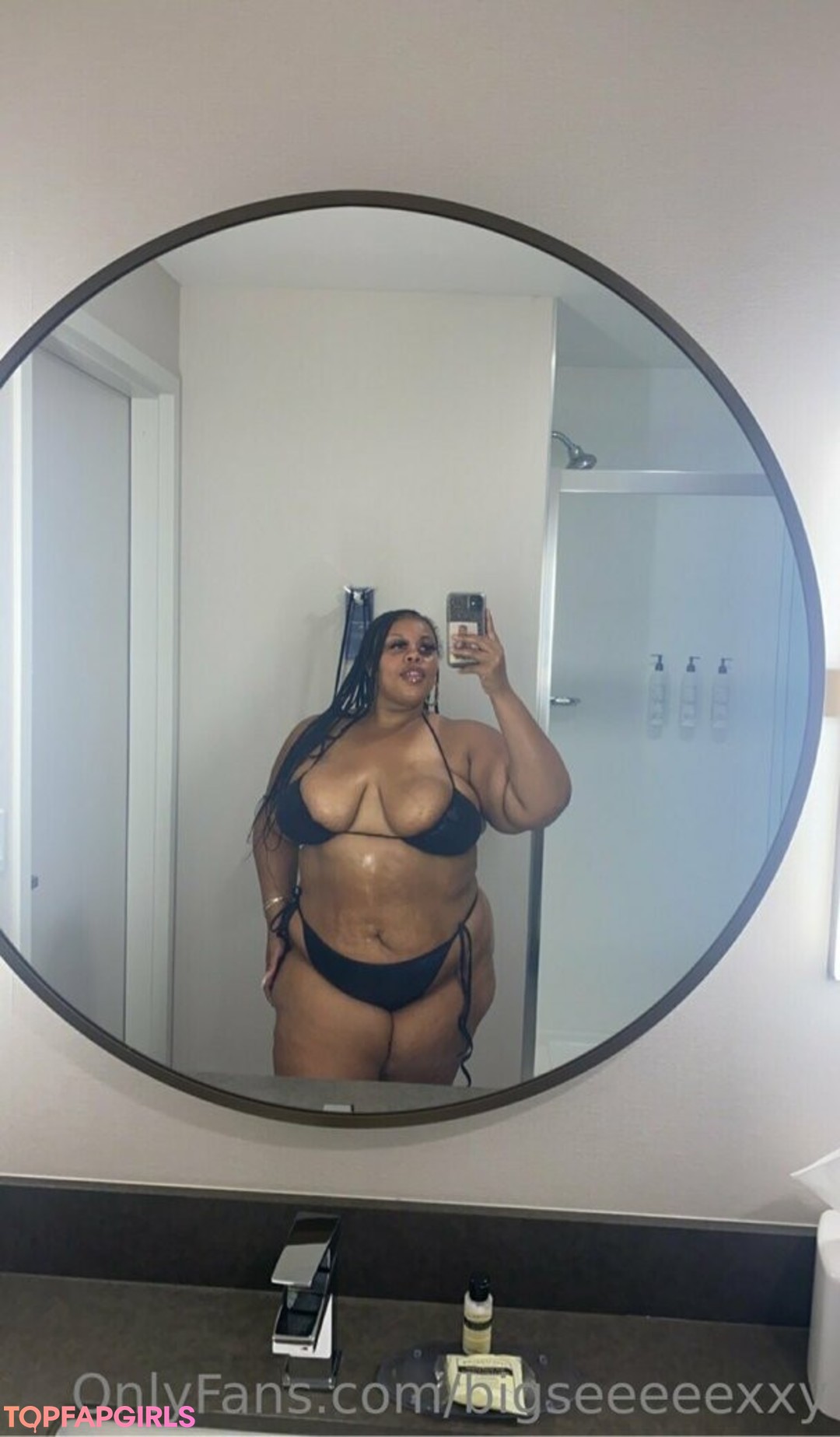 Bigseeeeexxy Nude Leaked OnlyFans Photo #387