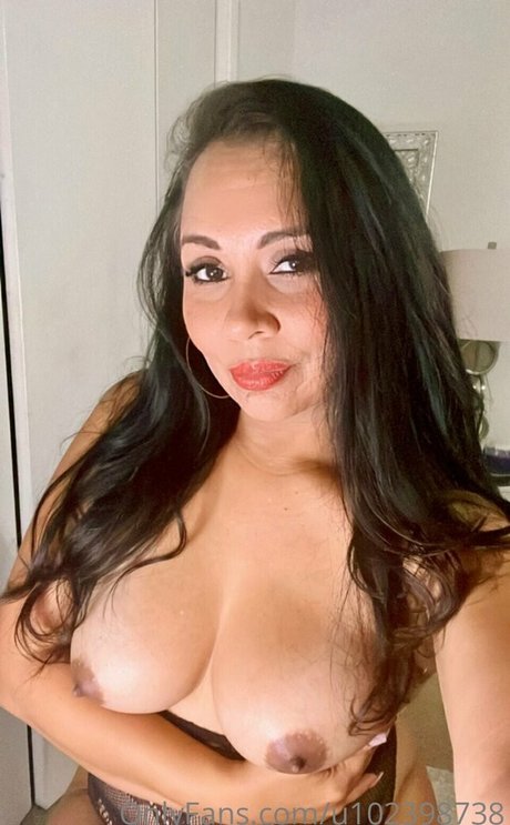 Ro$ie_love8831 nude leaked OnlyFans pic