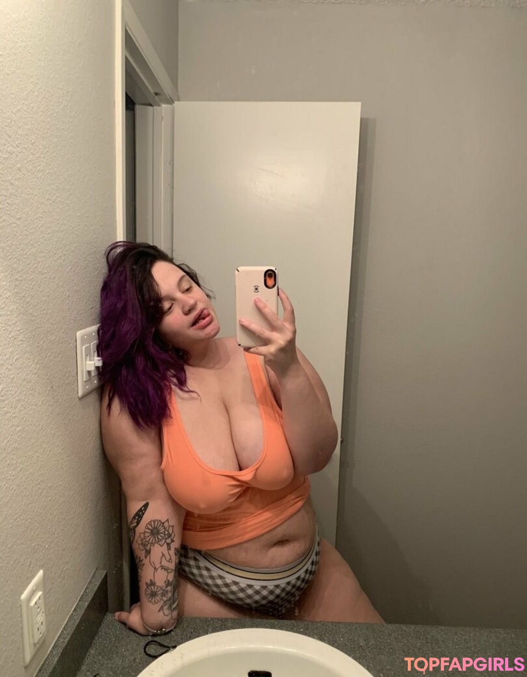 Prissyzo Nude Leaked OnlyFans Photo #5