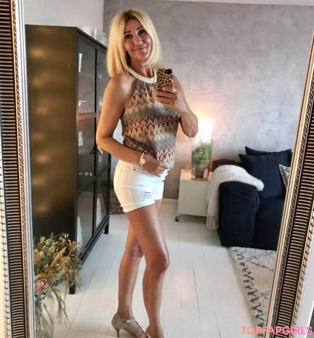 Danish Woman Style Nude Leaked OnlyFans Photo #677