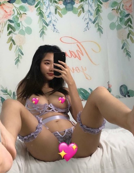 Lil_mayaafree nude leaked OnlyFans pic