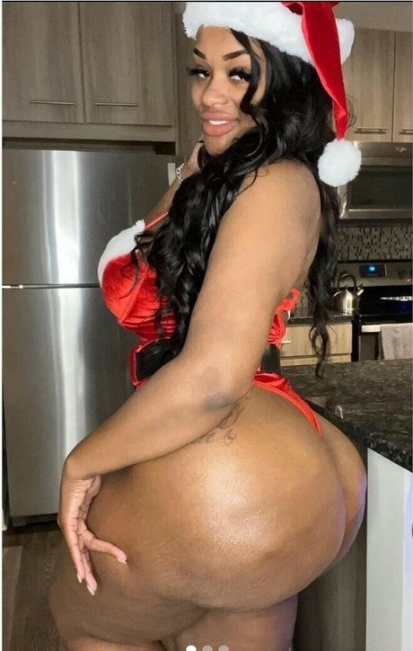 Ashley Bombshell nude leaked OnlyFans pic