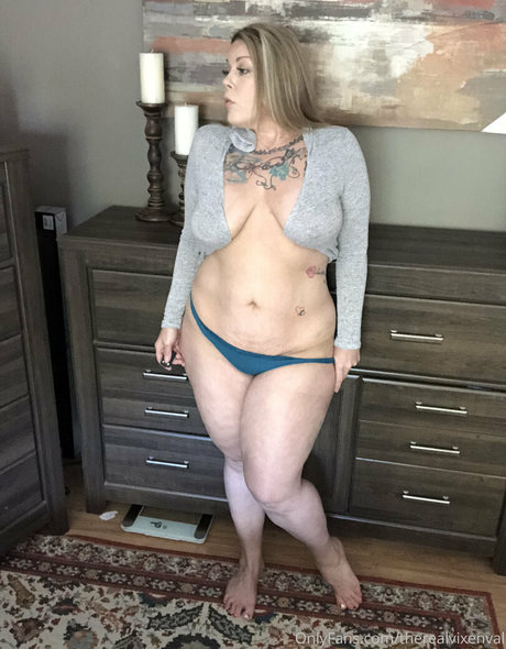 Therealvixenval nude leaked OnlyFans pic