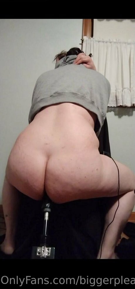 Biggerplease nude leaked OnlyFans pic