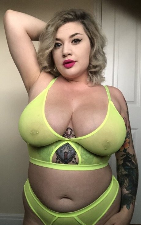 Curvysjay nude leaked OnlyFans pic