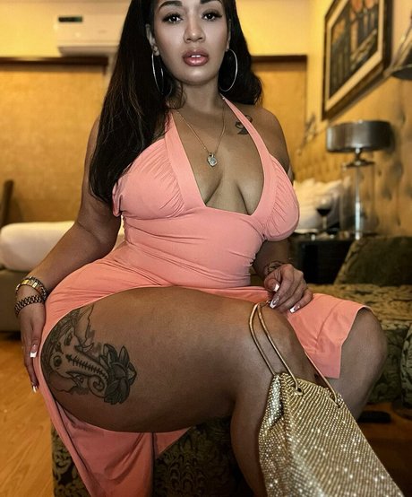 Curvyrb nude leaked OnlyFans pic