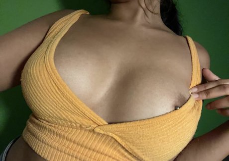 Nadiya Malik nude leaked OnlyFans photo #3