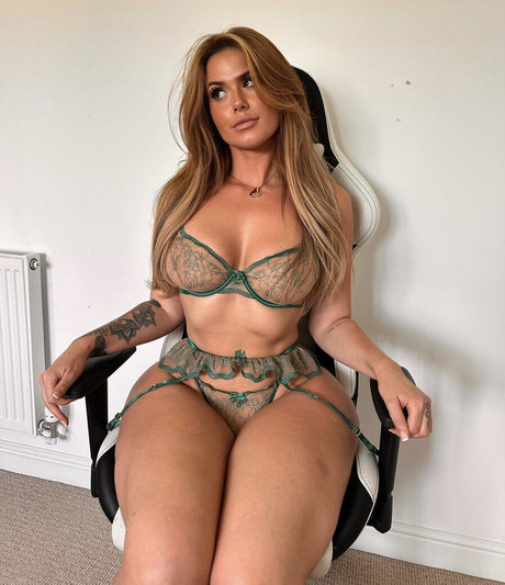 Arabella Mia nude leaked OnlyFans pic