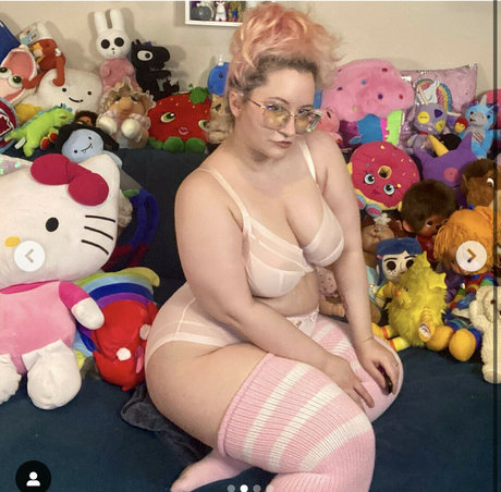 Cokebottle_Thunderthighs nude leaked OnlyFans pic