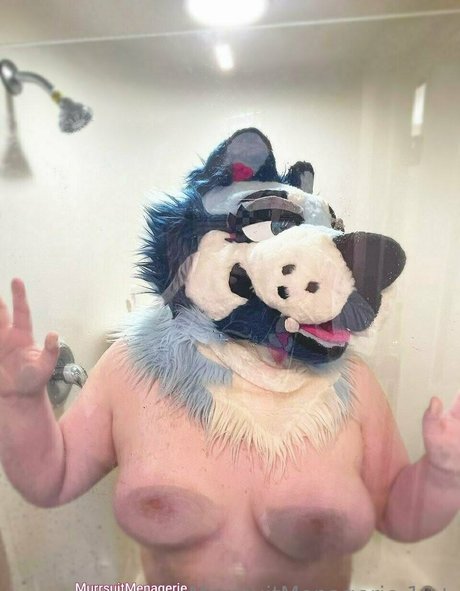 Murrsuitmenagerie nude leaked OnlyFans pic