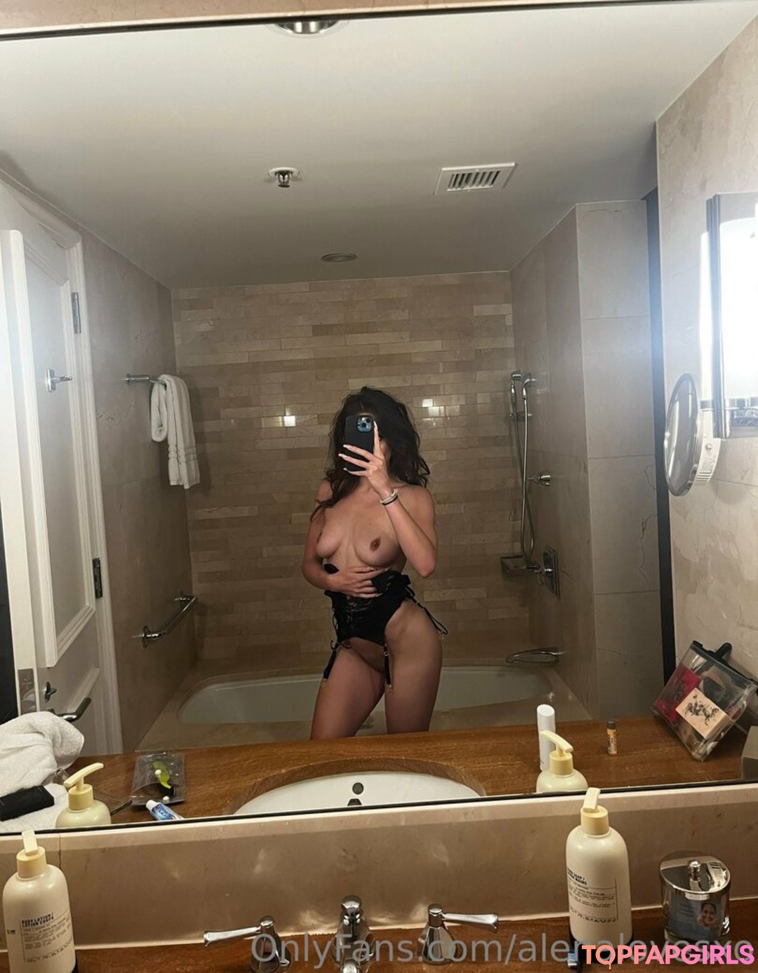 Alenalovesxo Nude Leaked OnlyFans Photo #25