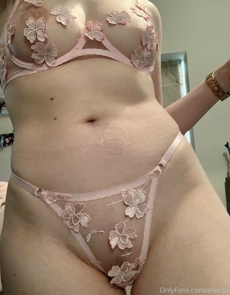 Ellie.bx nude leaked OnlyFans pic