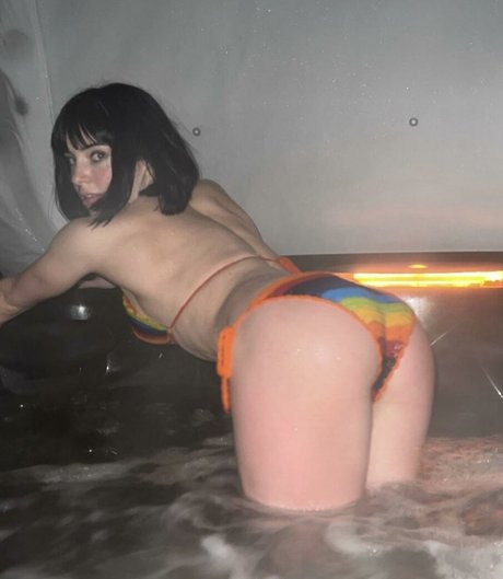 Chloe Hodgson nude leaked OnlyFans photo #6