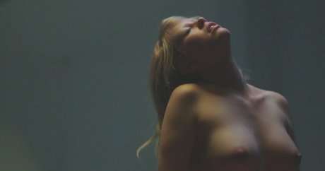 Mia Goth nude leaked OnlyFans pic