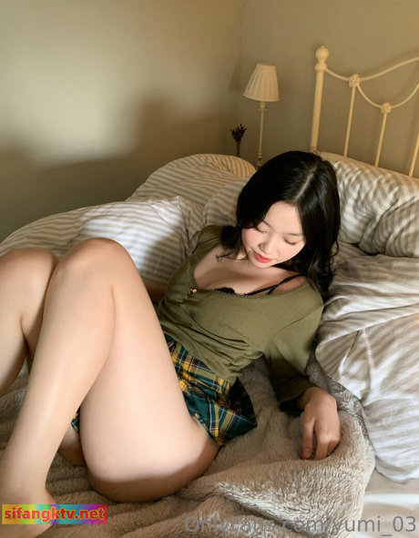 Yumi_03 nude leaked OnlyFans photo #25