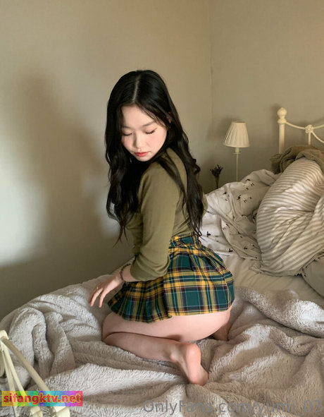 Yumi_03 nude leaked OnlyFans photo #30