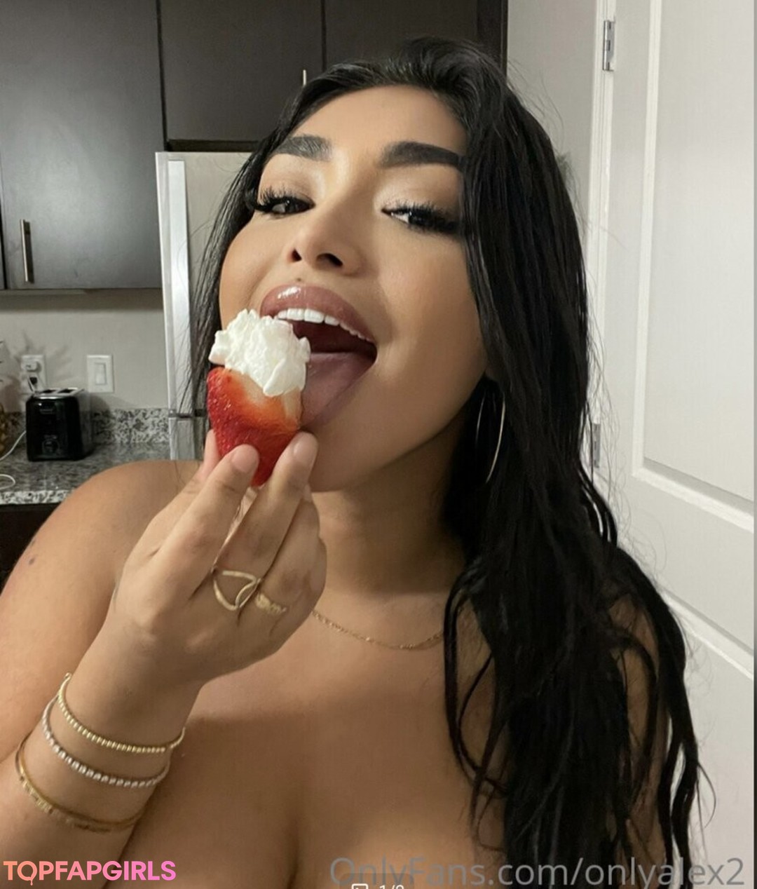 Alejandra Velasquez Nude Leaked OnlyFans Photo #20