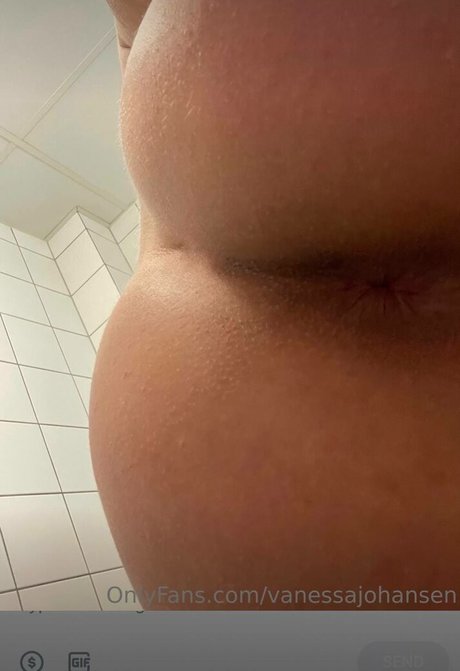 Vanessa Johansen nude leaked OnlyFans pic
