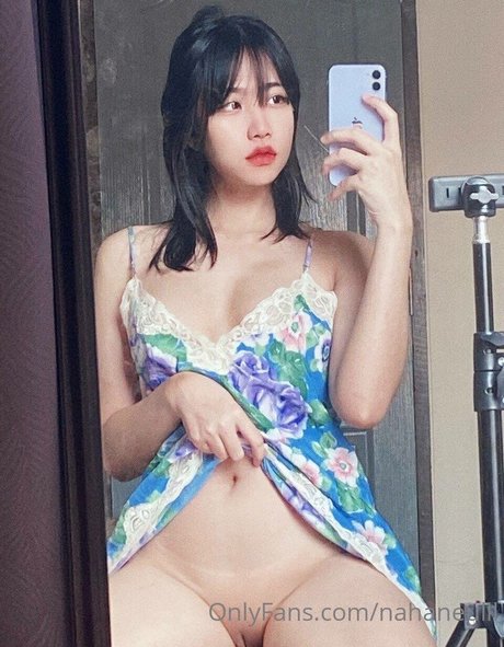 Nahaneulll nude leaked OnlyFans pic