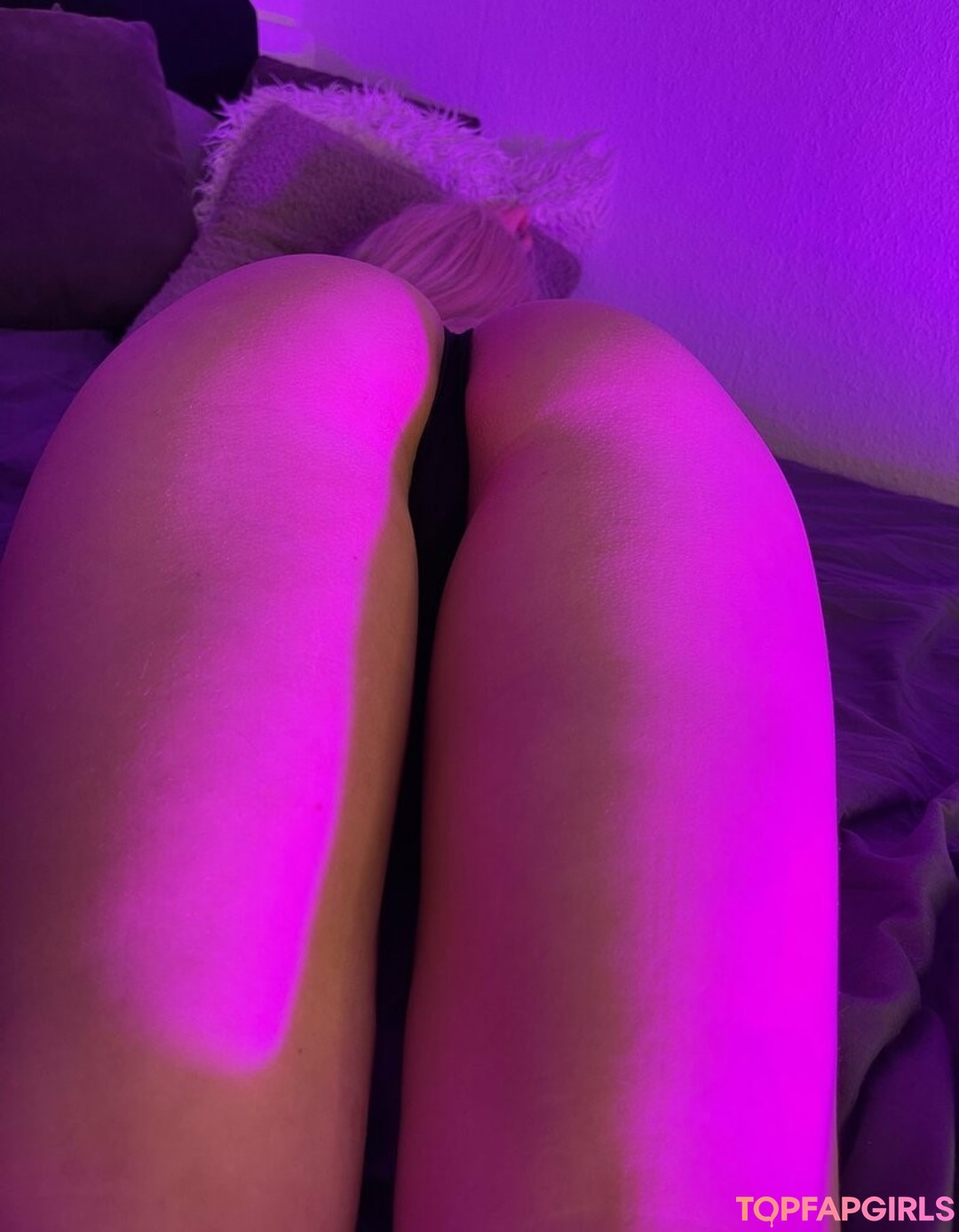 Petite elli Nude Leaked OnlyFans Photo #86