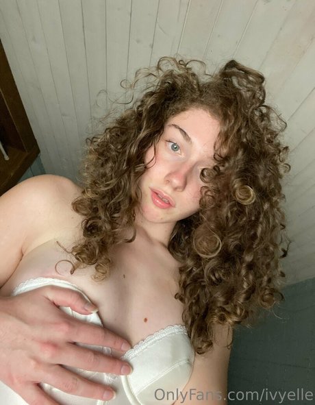 Ivyelle nude leaked OnlyFans photo #62