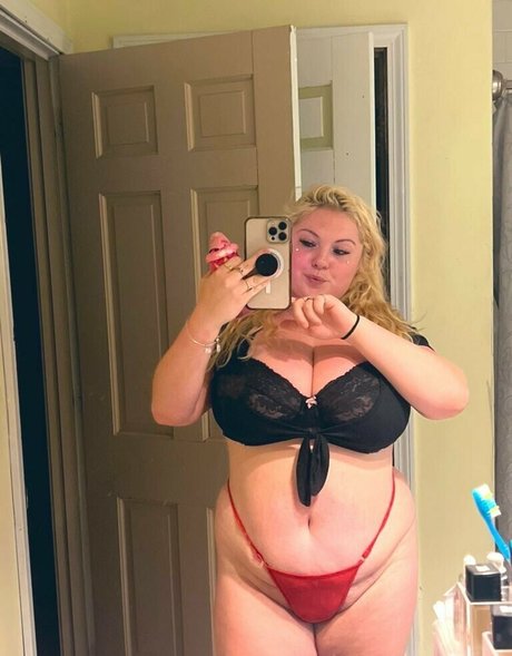 Bad.blondiee1 nude leaked OnlyFans photo #7