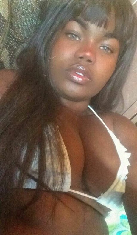 Esther Marinho nude leaked OnlyFans pic