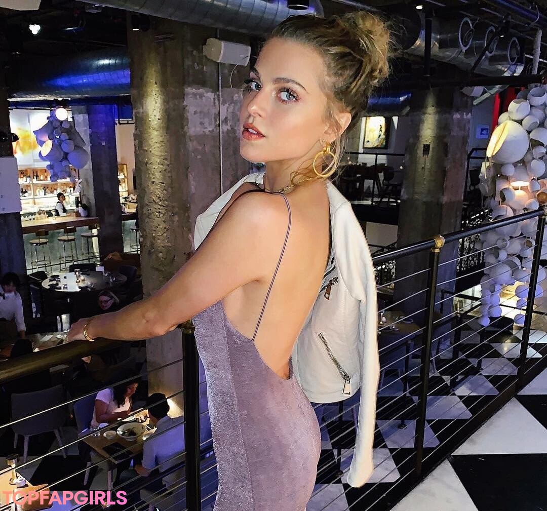 Anne Winters Nude Leaked OnlyFans Photo #14