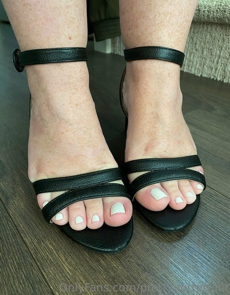 Prettyporterfeet nude leaked OnlyFans photo #27