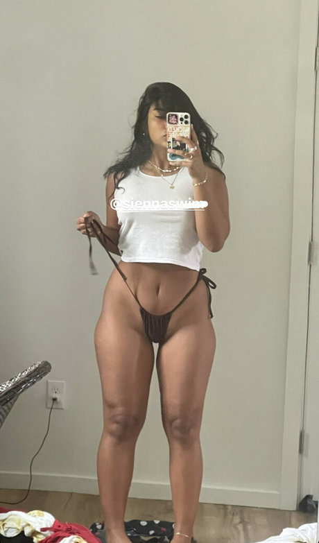 Sienna Mae Gomez nude leaked OnlyFans pic
