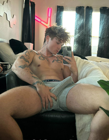 Itscodyandrew nude leaked OnlyFans pic