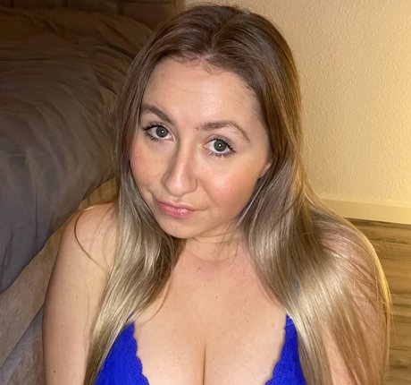 Emely Davis nude leaked OnlyFans pic
