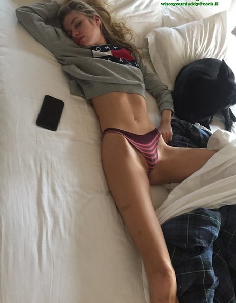 Stella Maxwell nude leaked OnlyFans pic