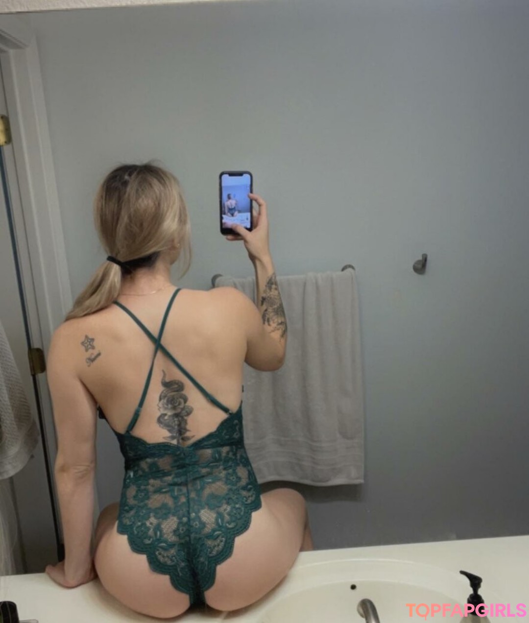 Avesfree Nude Leaked OnlyFans Photo #67