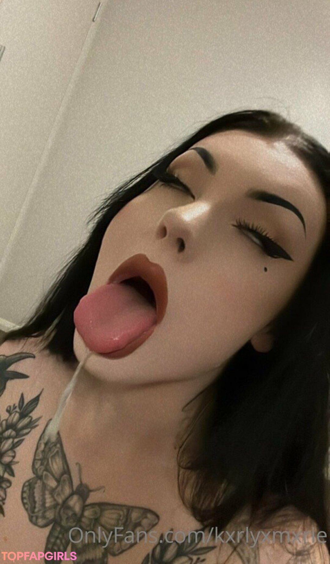 Kxrlymxrie Nude Leaked OnlyFans Photo #86