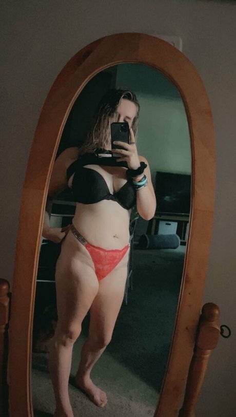 Queenbr3399 nude leaked OnlyFans photo #22