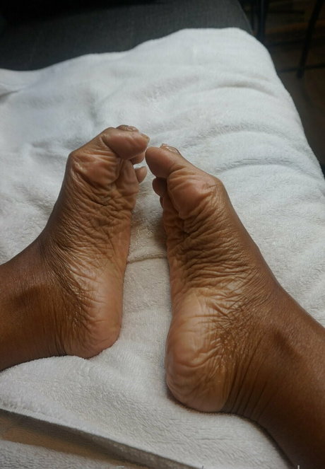 Essencesoles nude leaked OnlyFans pic
