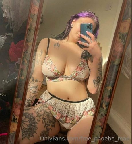 Free_phoebe_mae nude leaked OnlyFans pic