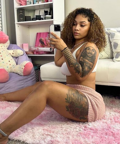 Dej Mercedoz nude leaked OnlyFans pic