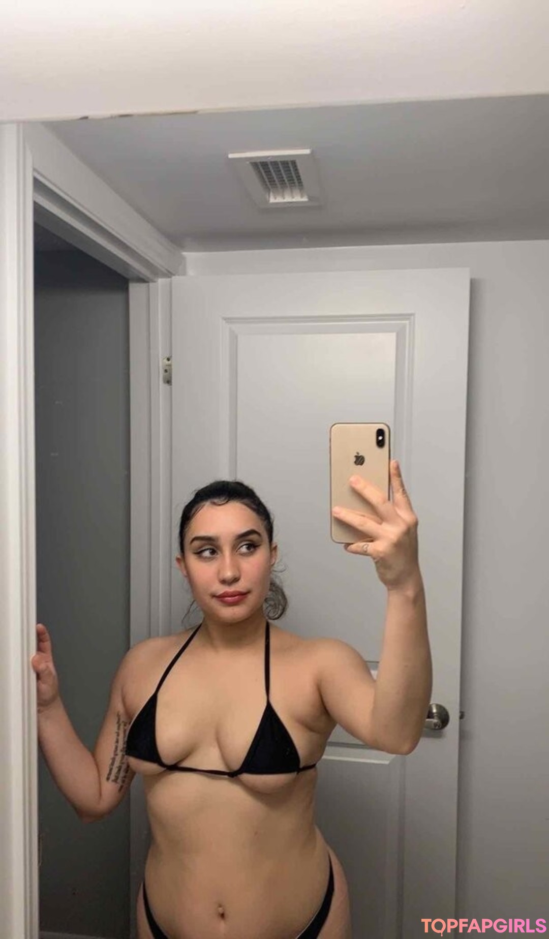 Vanessaxo Nude Leaked OnlyFans Photo #9