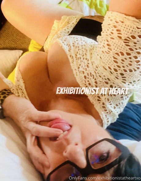 ExhibitionistAtHeart nude leaked OnlyFans pic