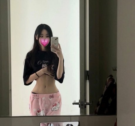 Ciana Yang nude leaked OnlyFans pic