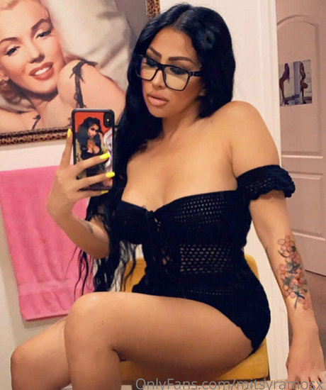 Mitsyramosx nude leaked OnlyFans pic