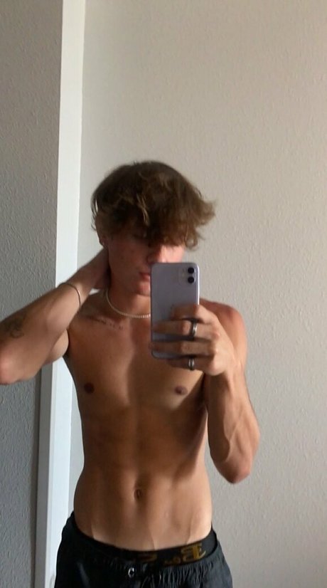 Immasonchavis nude leaked OnlyFans pic