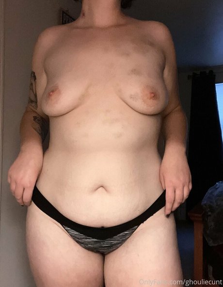 Ghouliecunt nude leaked OnlyFans pic