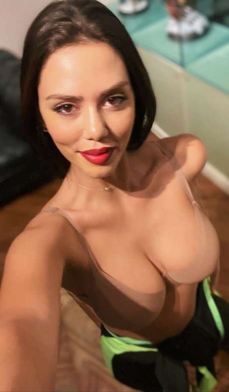 Bernacalanthe nude leaked OnlyFans pic