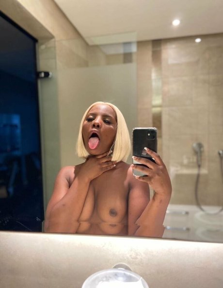 Anelay nude leaked OnlyFans pic
